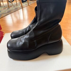 SIMON MILLER Stylish Black Platform Boots